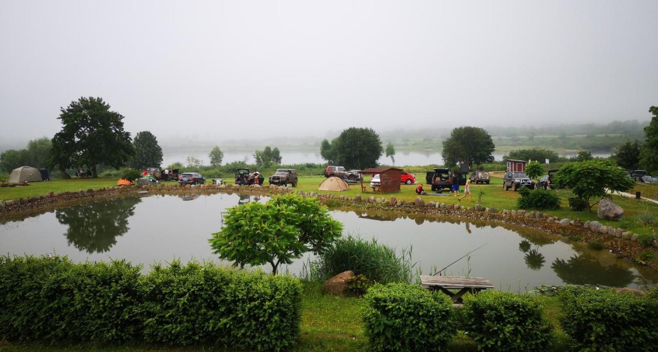Camp Genys Hotel Jurbarkas Bagian luar foto
